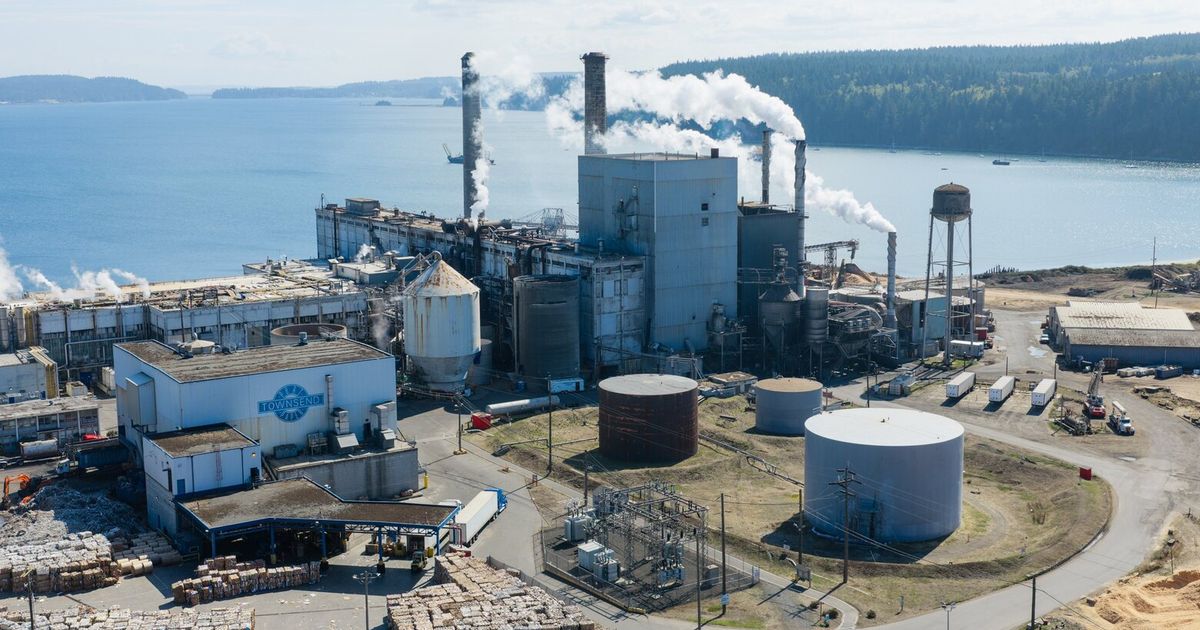 WA fines Port Townsend paper mill for chemical spill, poor maintenance