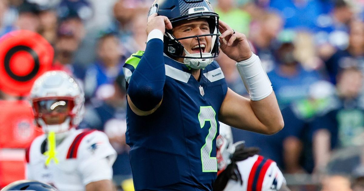 Seahawks make it official: Drew Lock will start as Sam Darnold sits