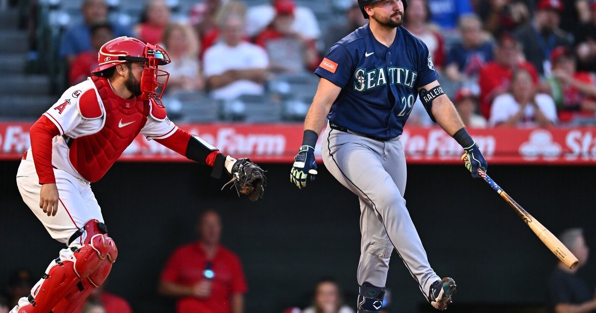 The Mariners were expected to win the AL West. Instead, they need a miracle - The Seattle Times