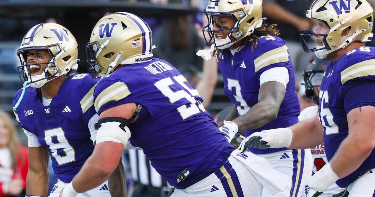 Washington Huskies updates: Demond Williams Jr., offense dominate in win