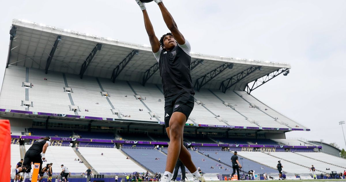 Photos: Eastern Washington University takes on Washington in Seattle