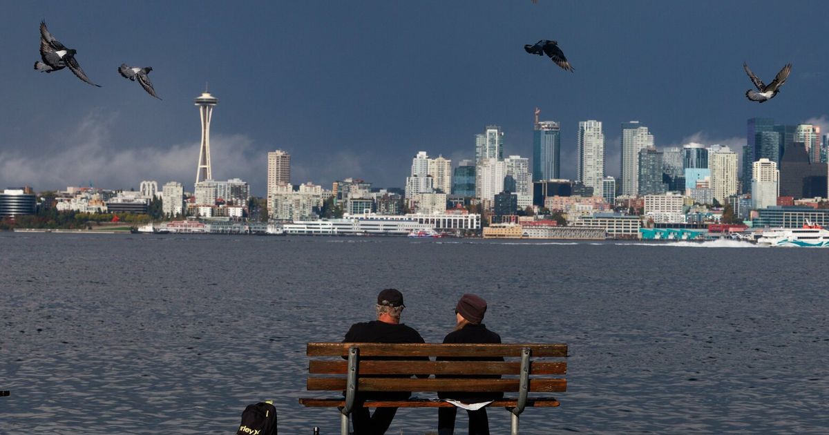 Most power outages restored after Friday rainfall, drier weekend ahead