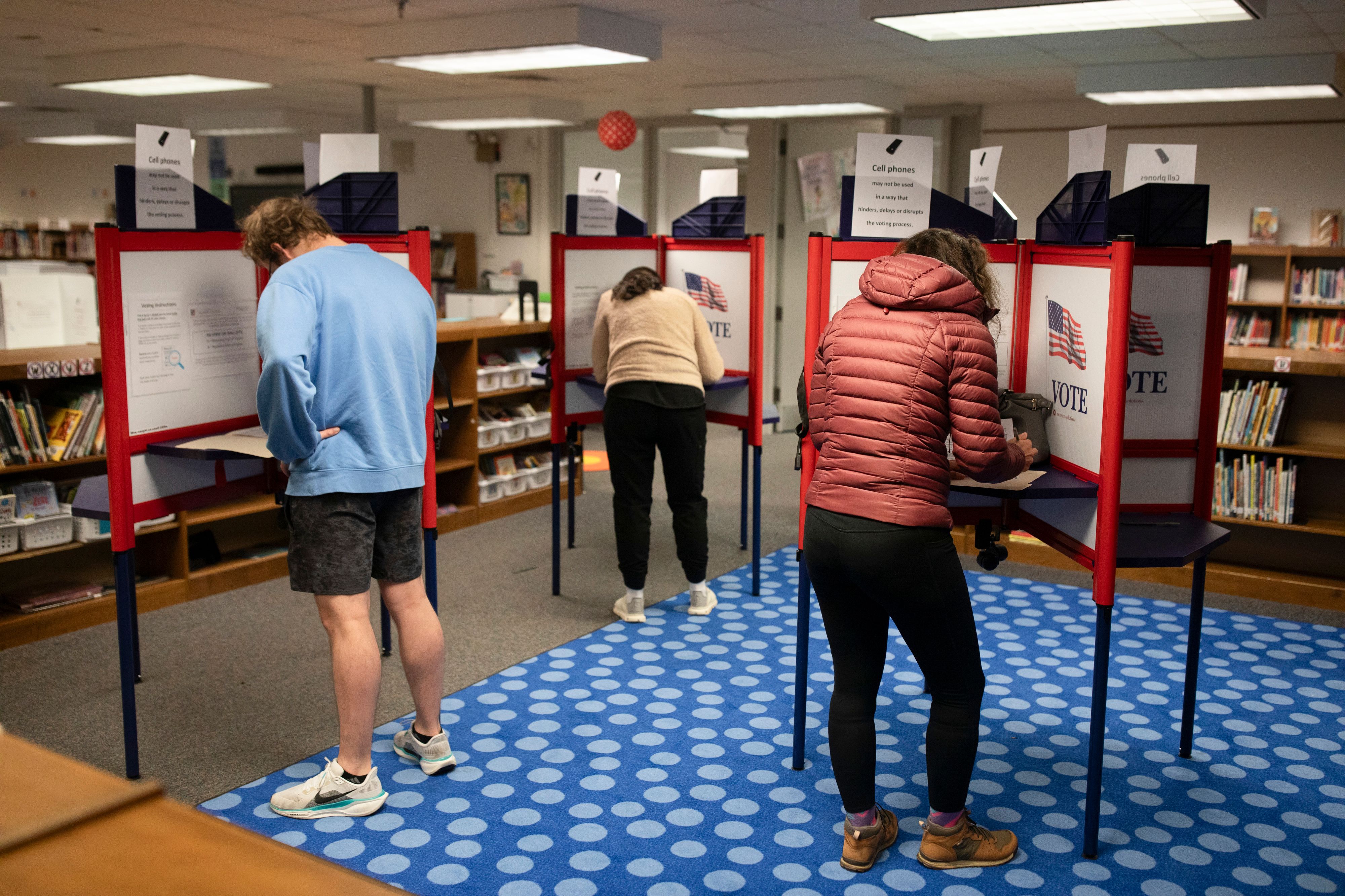 FBI Director Kash Patel suggests agents may be sent to polls; Sen. Peter Welch presses him, Patel cites election crisis coordinators at all 56 field offices