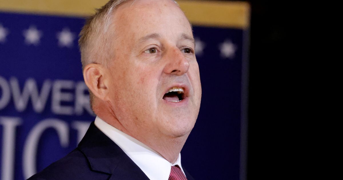 Convicted sex offender offered opening prayer at rally for GOP Senate nominee in North Carolina
