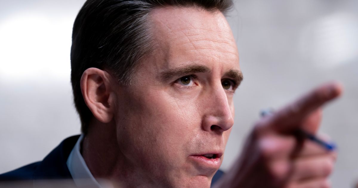Senators from both parties question OpenAI on breach of AI startup Hugging Face