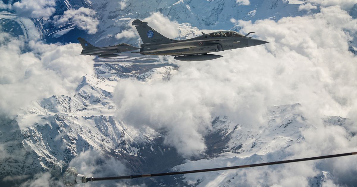French military jets launch a 40-day global flight to project power and strengthen alliances