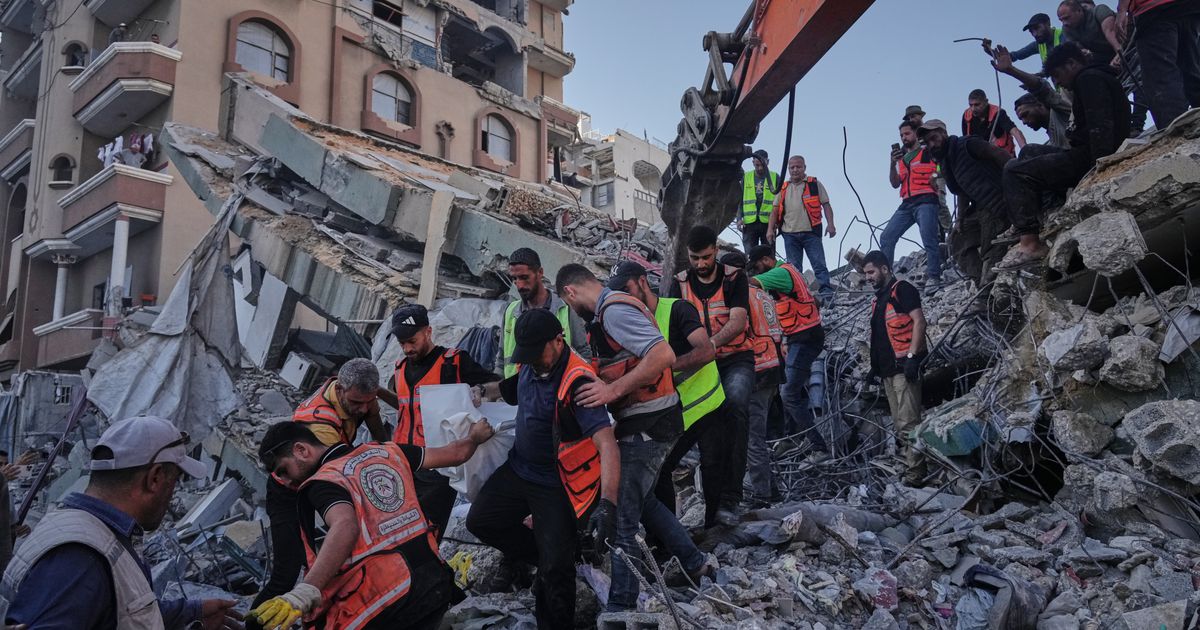 Building collapse in Gaza kills at least 19 people, and other Mideast developments