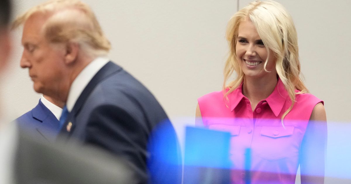 Trump gave $45,000 holiday gifts to Natalie Harp and two other White House aides