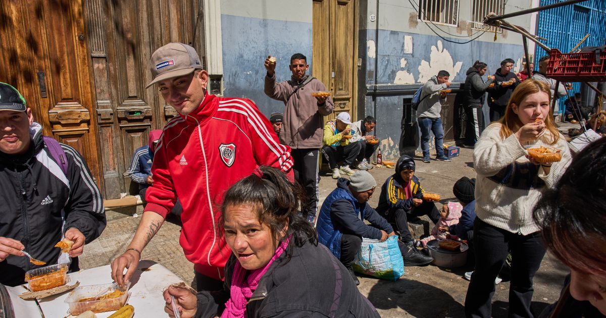 Argentina’s poverty rate rises above 30% under President Milei, reversing recent decline