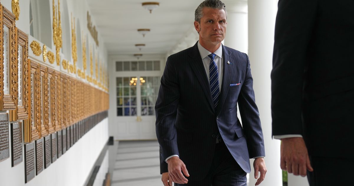 Hegseth confirms that the US military will cut 20% of its generals and admirals