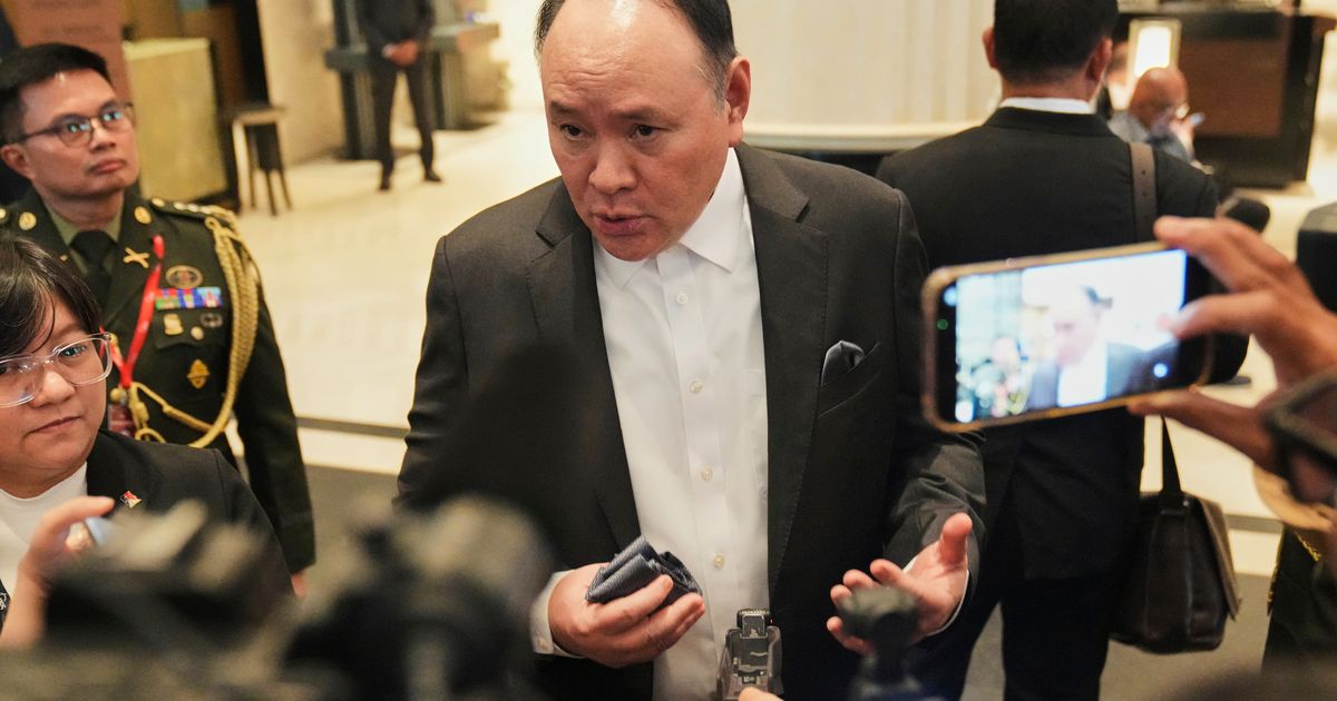 War of words between China and Philippines over South China Sea claims