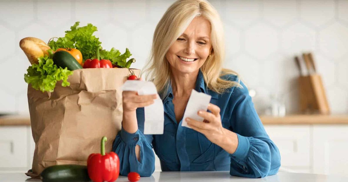 High-income shoppers drive Walmart and Dollar Tree’s growth