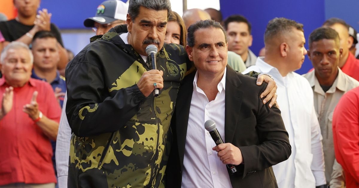 Maduro ally Alex Saab pleads guilty in a $195M money laundering case, agrees to cooperate