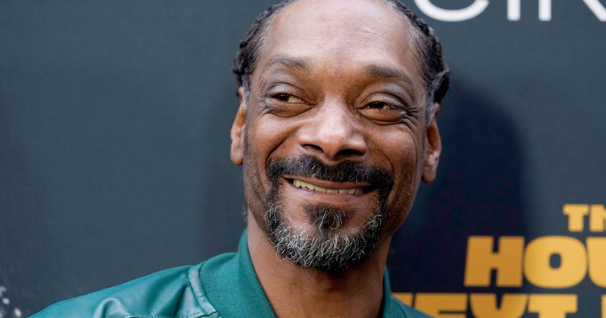 Snoop Dogg brings the VMAs back to Los Angeles as host for Sept. 27 show