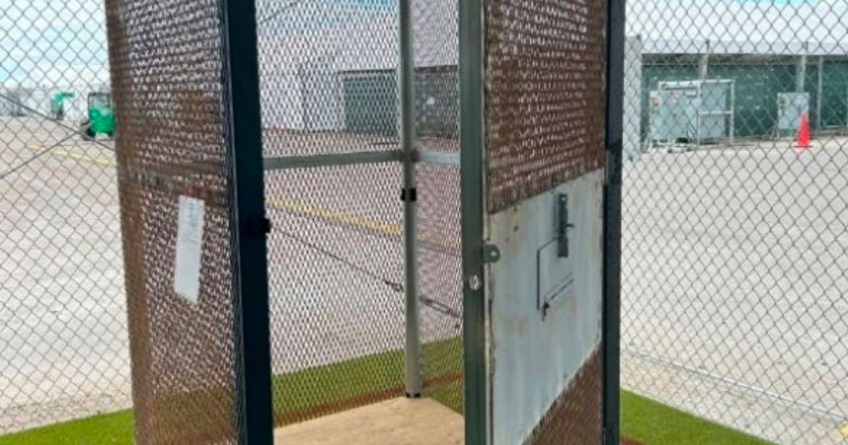 ‘Alligator Alcatraz’ detainees were held in small metal cages, federal report says