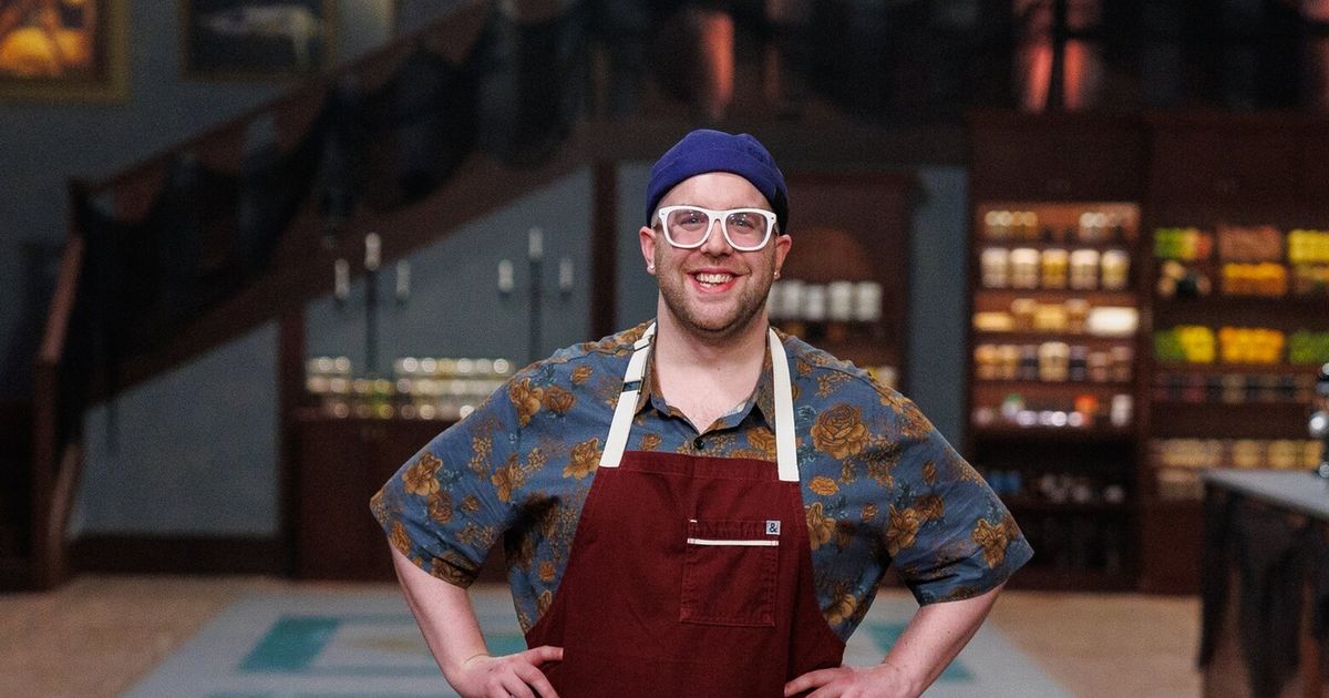 WA’s Caleb King finds camaraderie on ‘Halloween Baking Championship’
