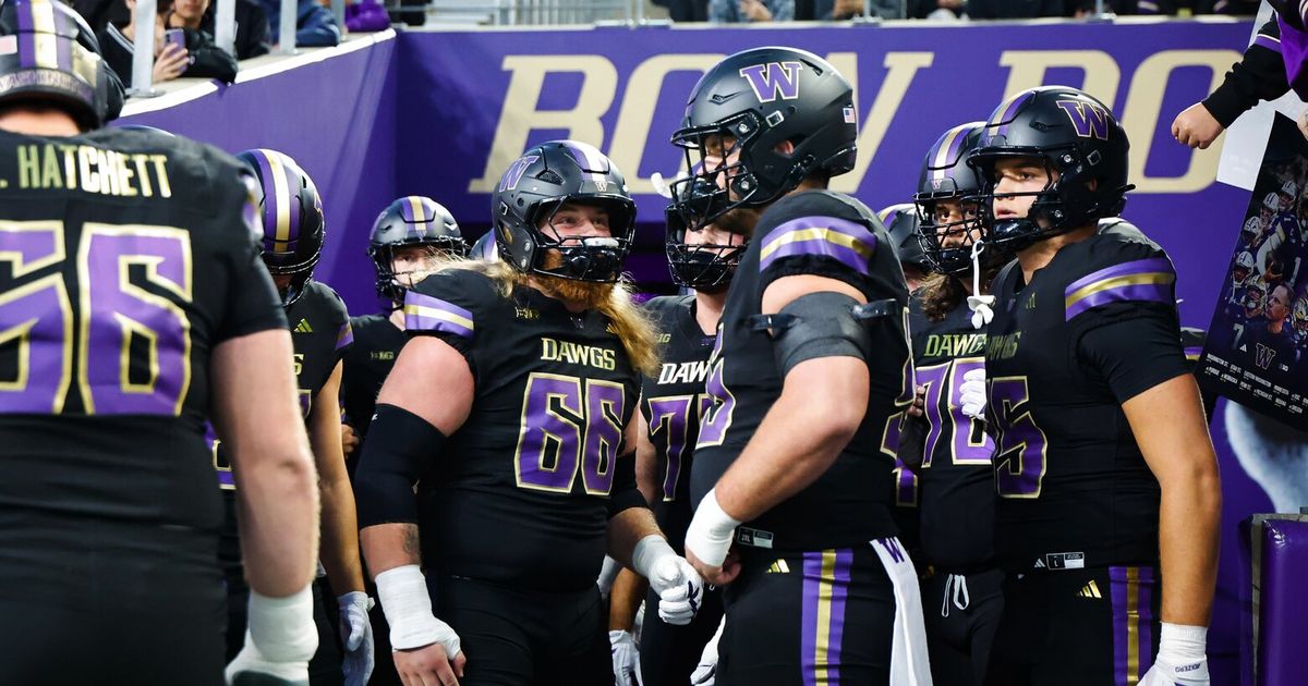 Why Washington Huskies’ path to bowl game has become complicated