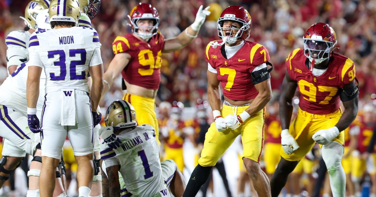 Washington Huskies cough up second-half lead in loss to USC