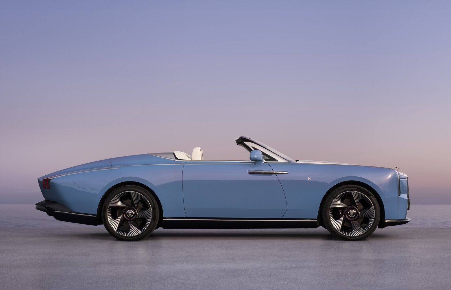 To make more money, Rolls-Royce is aiming higher on price, not