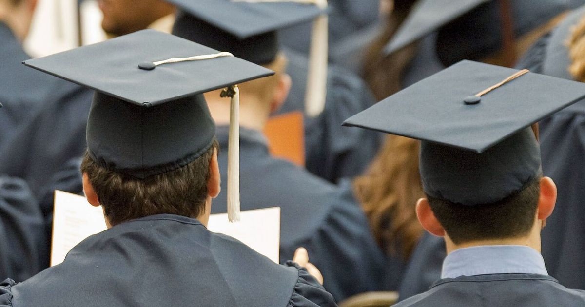 Student loan borrowers have more time to reduce their interest rate. Here’s what to know