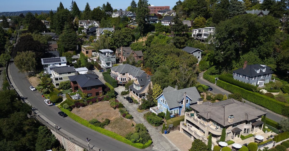 Seattle-area homebuyers pay more down as mortgage rates climb
