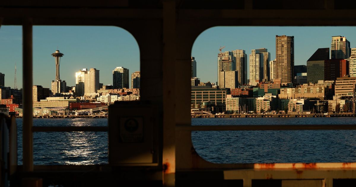 Roommates out, living alone in, among Seattle young adults