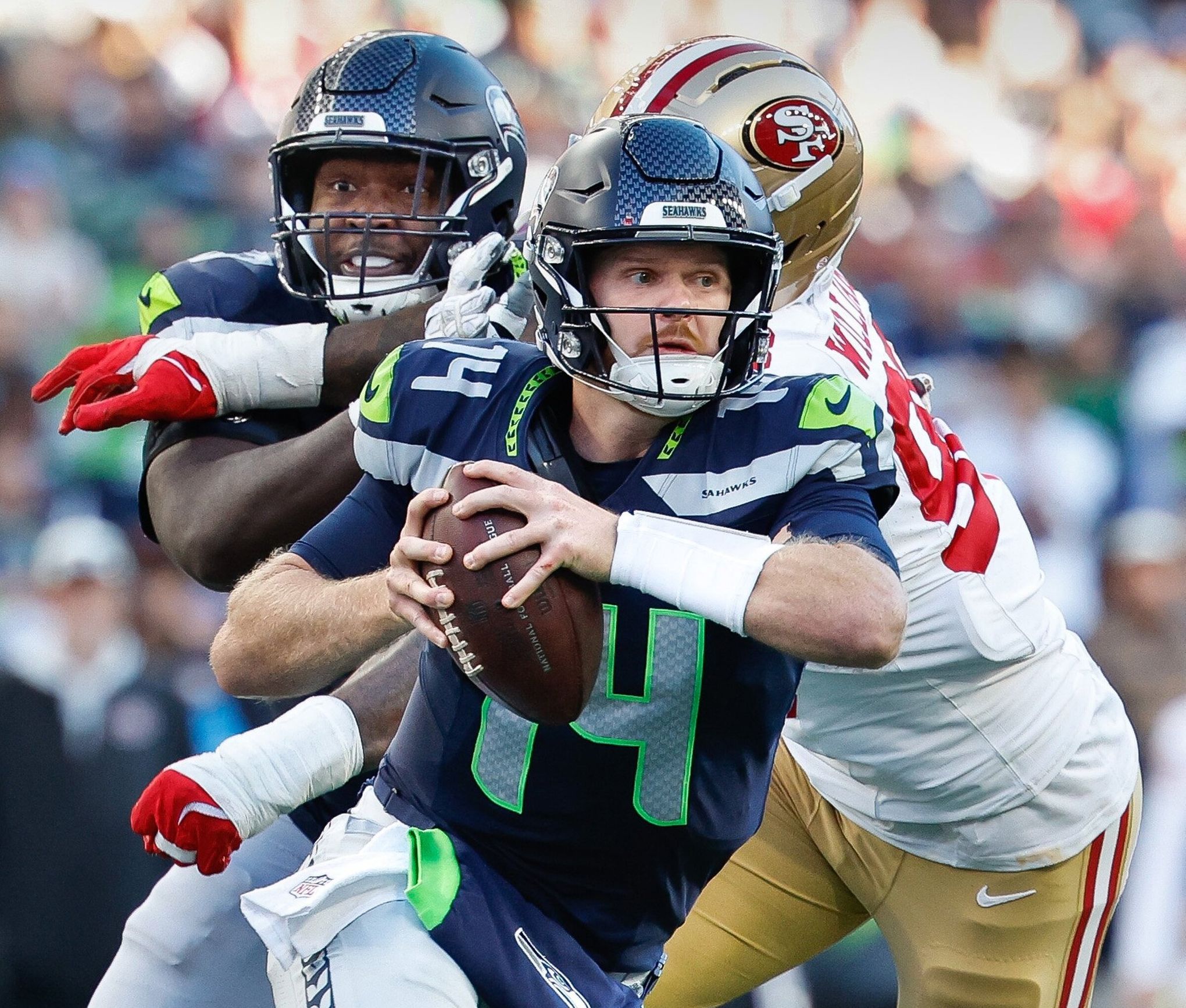 Seahawks not seeing enough of playoff Sam Darnold | Analysis | The Seattle  Times