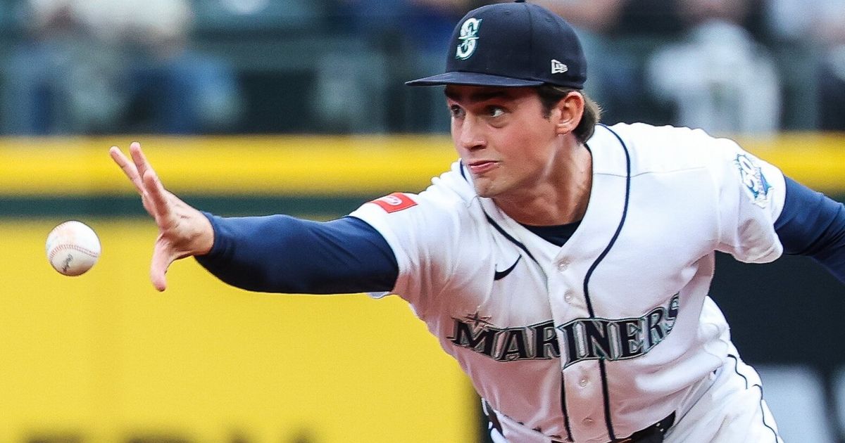 Cole Young’s breakthrough Mariners season could end with rare hardware