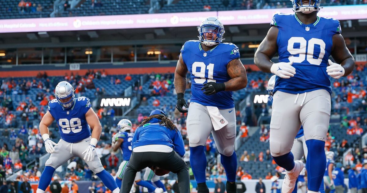 Live: Updates: Seahawks rocken Retro-Trikots gegen die Broncos beim ...