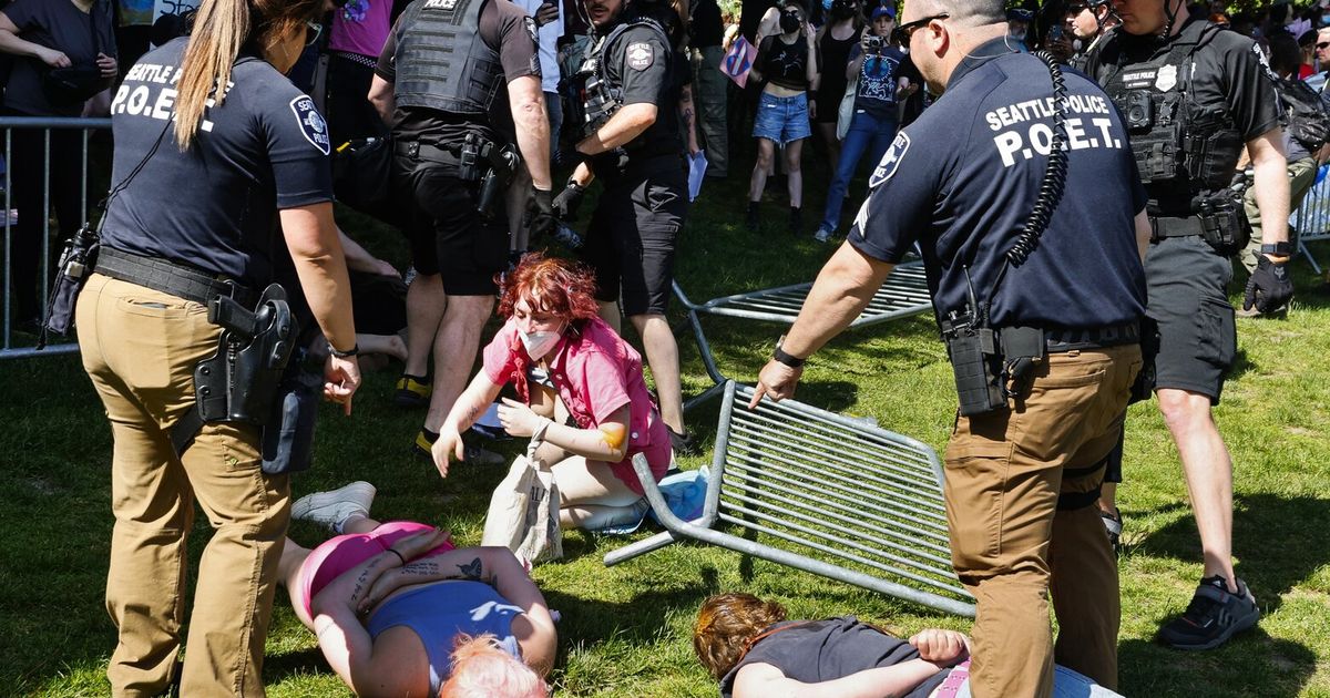 No suspension for SPD leader who told cops to go into protest ‘guns blazing’