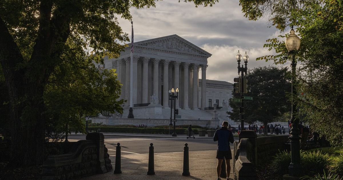 Supreme Court backs Republicans on New Hampshire voter IDs