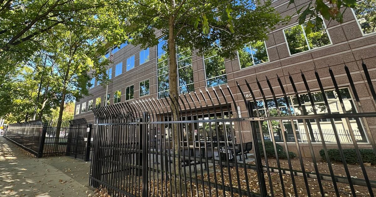 Georgia man charged with throwing Molotov cocktail at Atlanta ICE building
