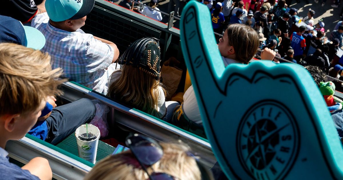 What moves the Mariners need to make as offseason sprint gets close