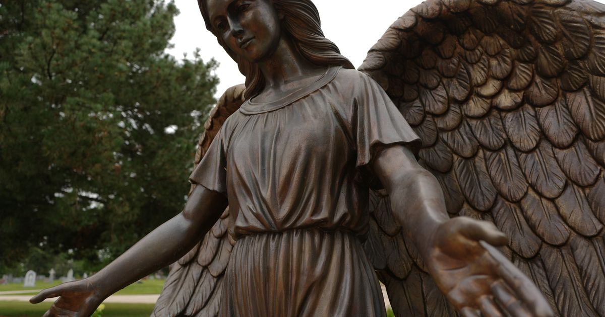 First suicide memorial by a US archdiocese signals a compassionate shift by the Catholic Church