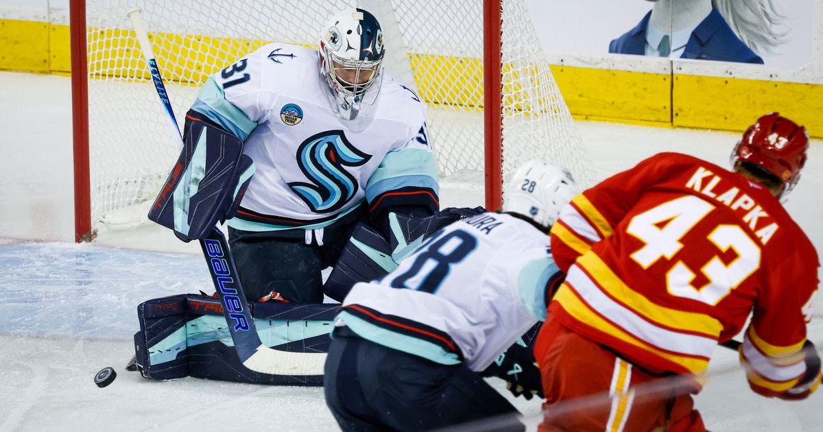 Philipp Grubauer pulled as Calgary Flames rout Seattle Kraken