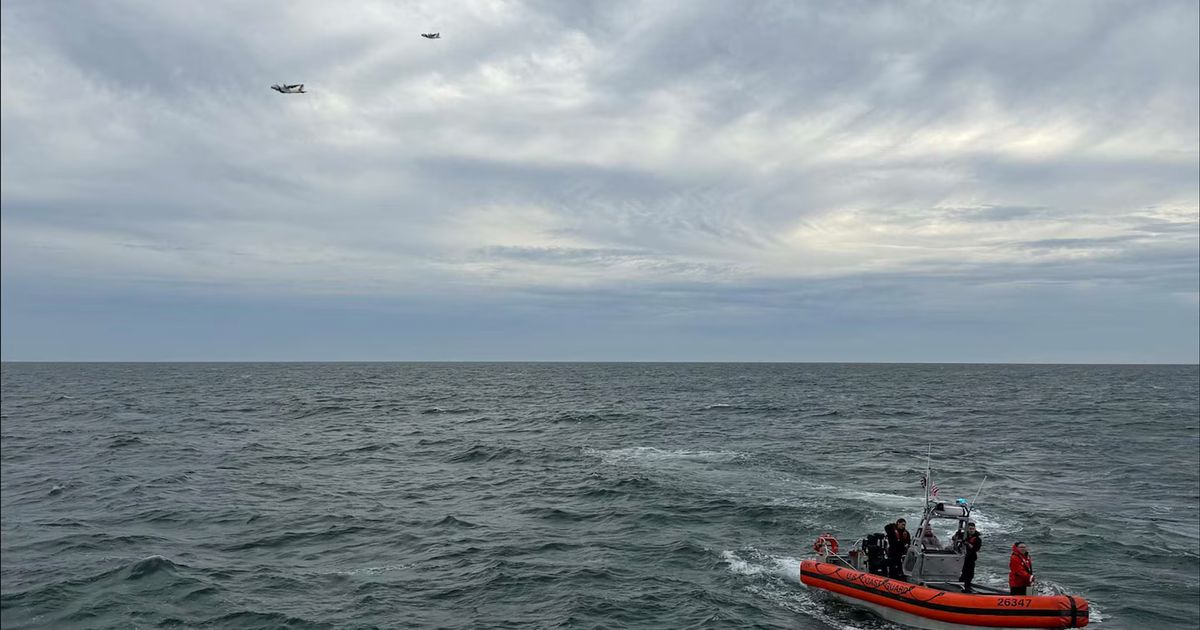 Search ongoing for missing medical flight from Bermuda to Boston as crews plan to scour ocean floor